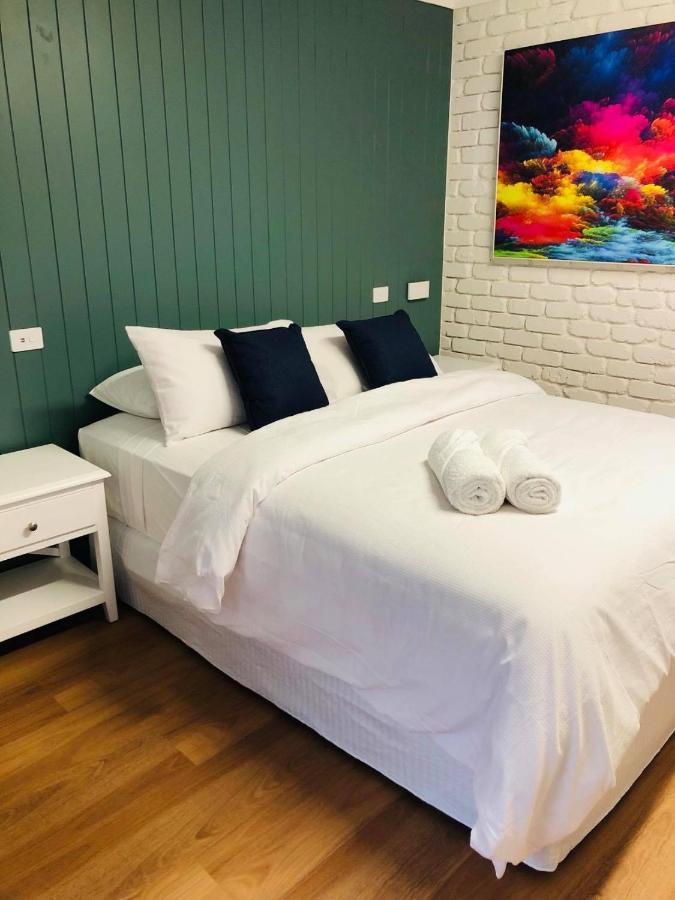 Bay House Motel Bateau Bay Esterno foto